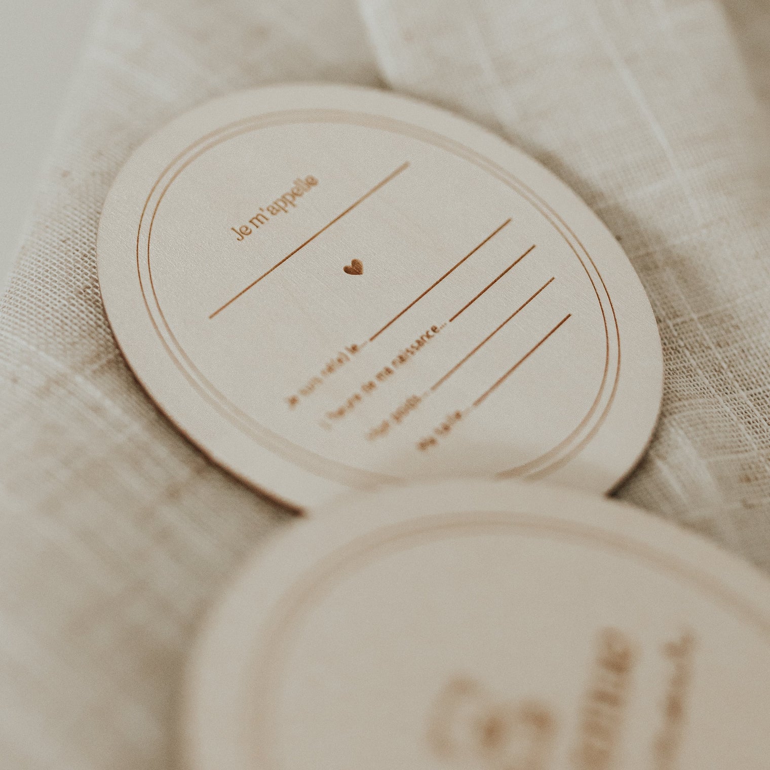 Pastille de bois - Naissance ourson