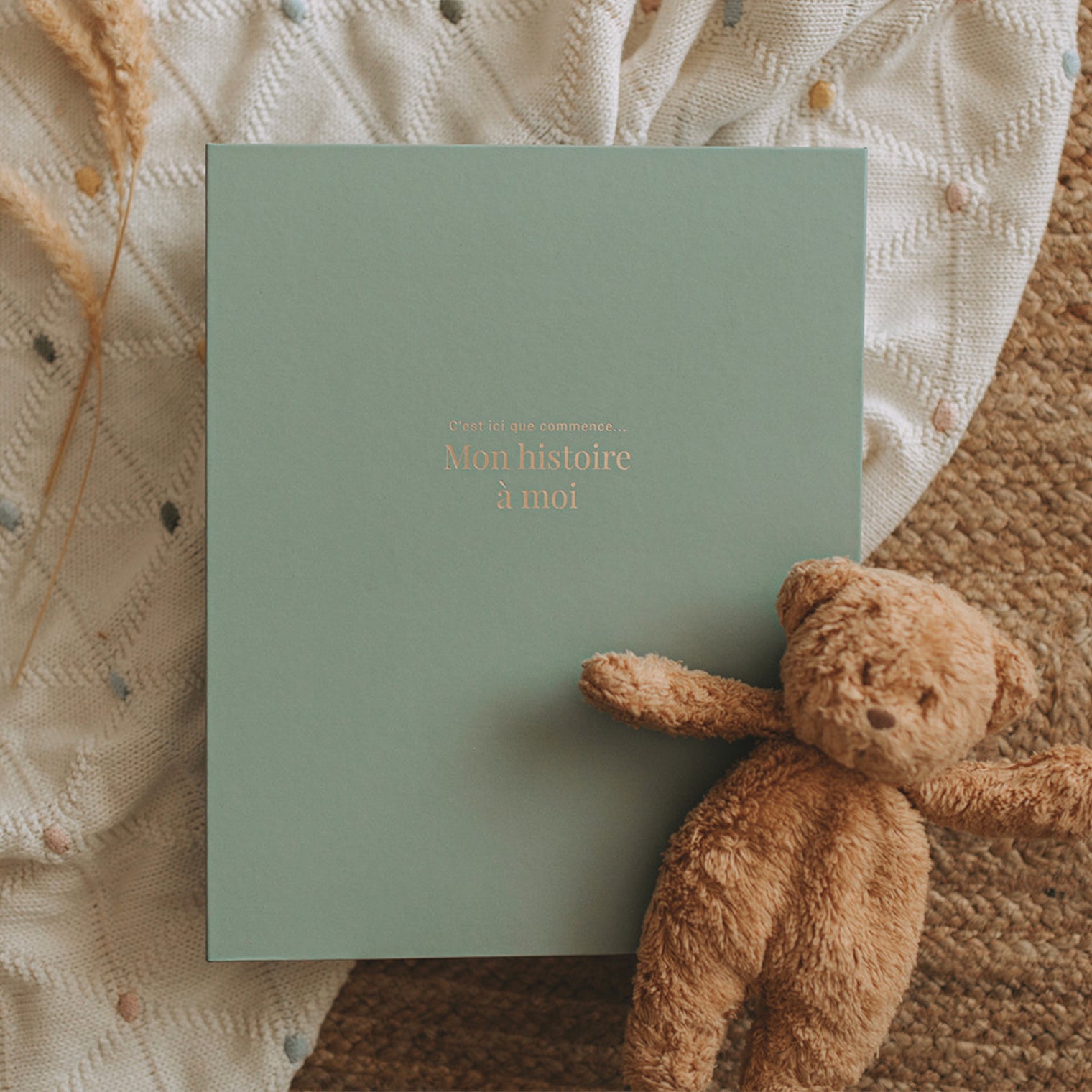 Livre de bébé - Sauge et or