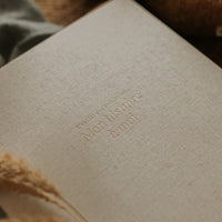 Livre de bébé -Grège