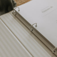 Livre de bébé -Grège