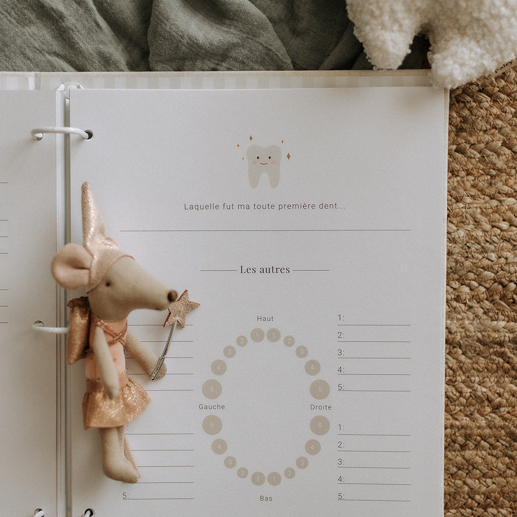 Livre de bébé -Grège