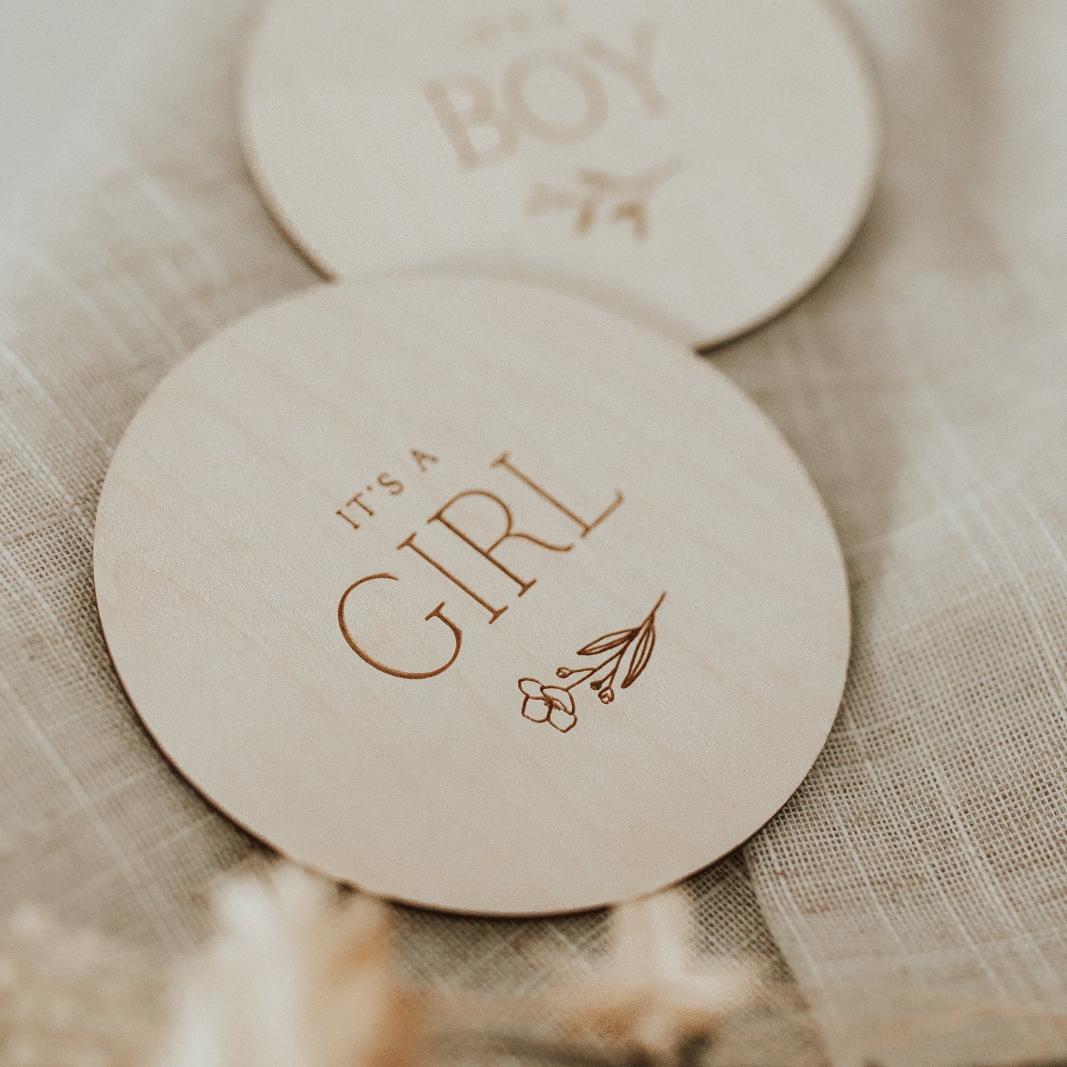 Wooden milestone disc – Gender